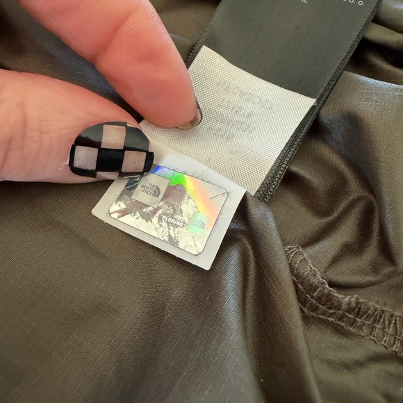 The North Face Cyclone Windwall Windbreaker Hooded Jacket - Women’s M - Green - Picture 9 of 14